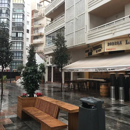 Calle Acera De La Marina
