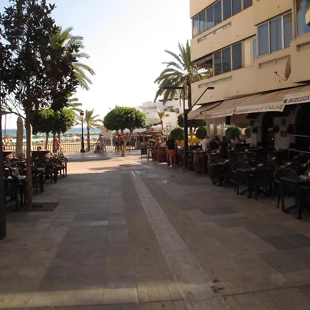 아파트 Calle Acera De La Marina